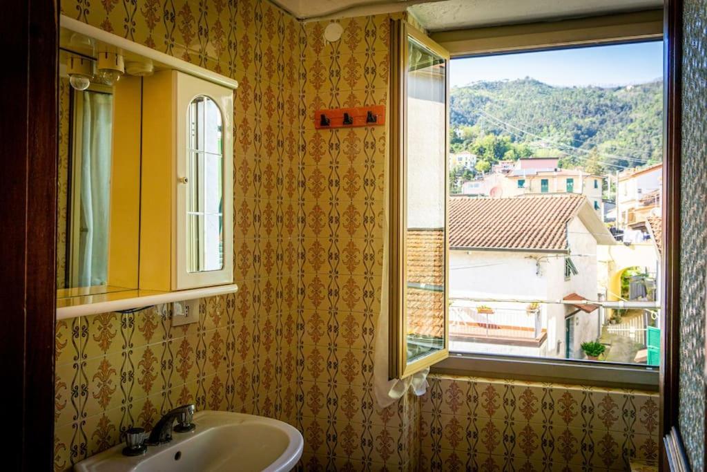 Appartamento Middle Earth La Spezia Exterior photo